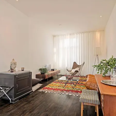 Bohemian Apartment *